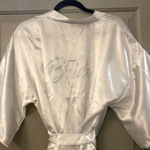 Bride get ready robe